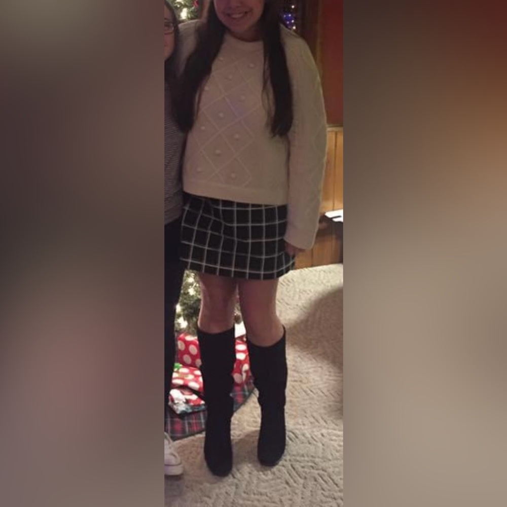 Skirt - Picture 4 of 4